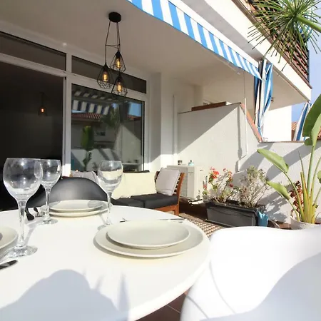 Oasis Studio Sitges